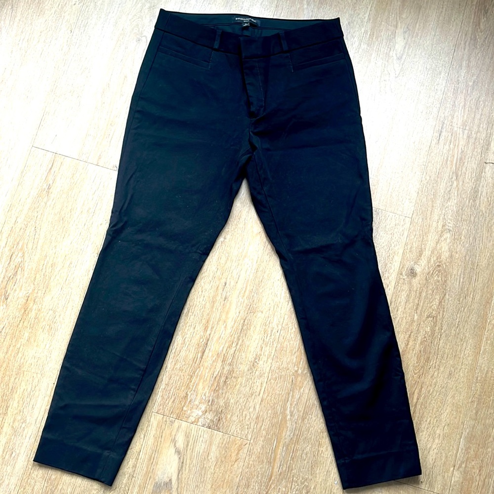 Banana Republic black Sloan pant size 4! Gently used
